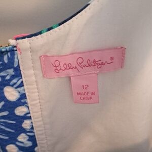Lilly Pulitzer Blue and White Patterned Garment